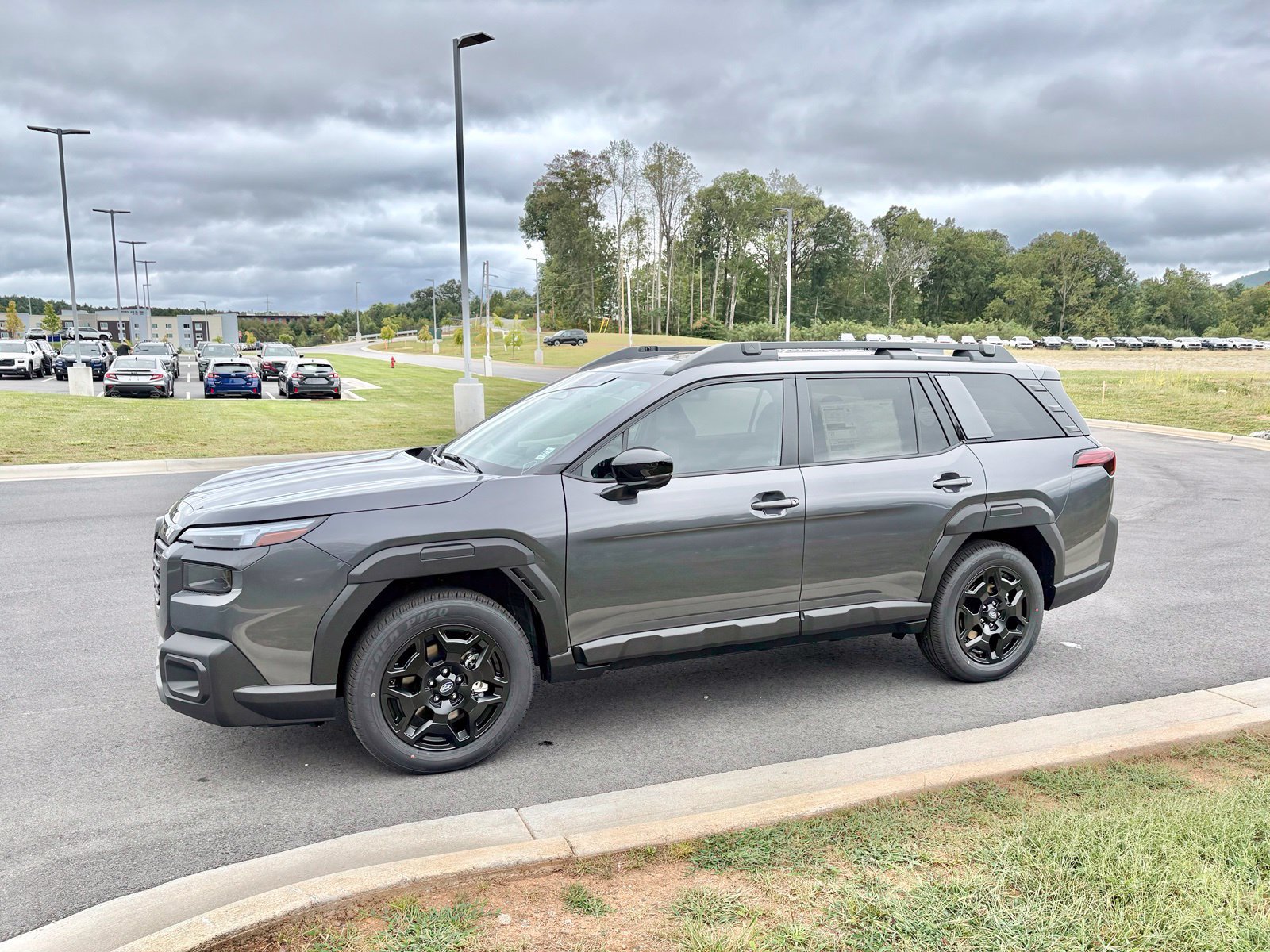 New 2026 Subaru Outback Limited AWD/4WD image 4