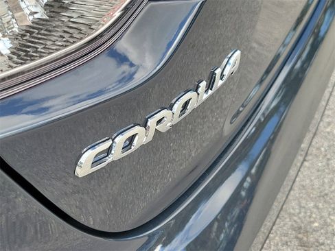 Used 2026 Toyota Corolla LE image 6