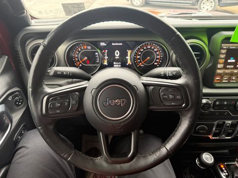 Certified 2021 Jeep Gladiator Sport image 14