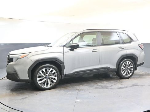 New 2025 Subaru Forester Touring image 2
