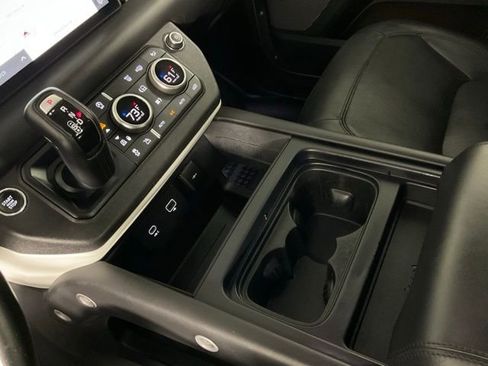 Used 2020 Land Rover Defender 110 HSE image 18