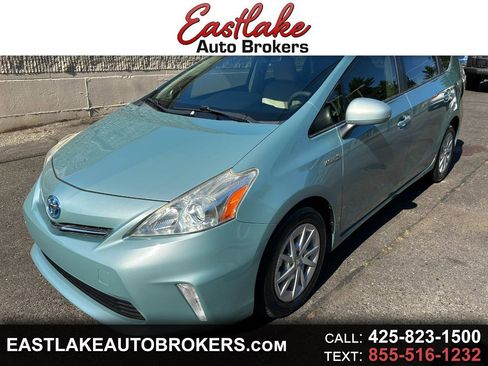 Used 2014 Toyota Prius V Three FWD image 1