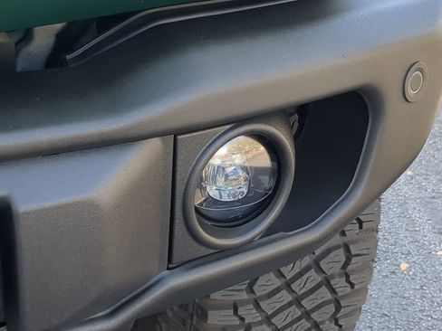 Used 2023 Ford Bronco Wildtrak image 15