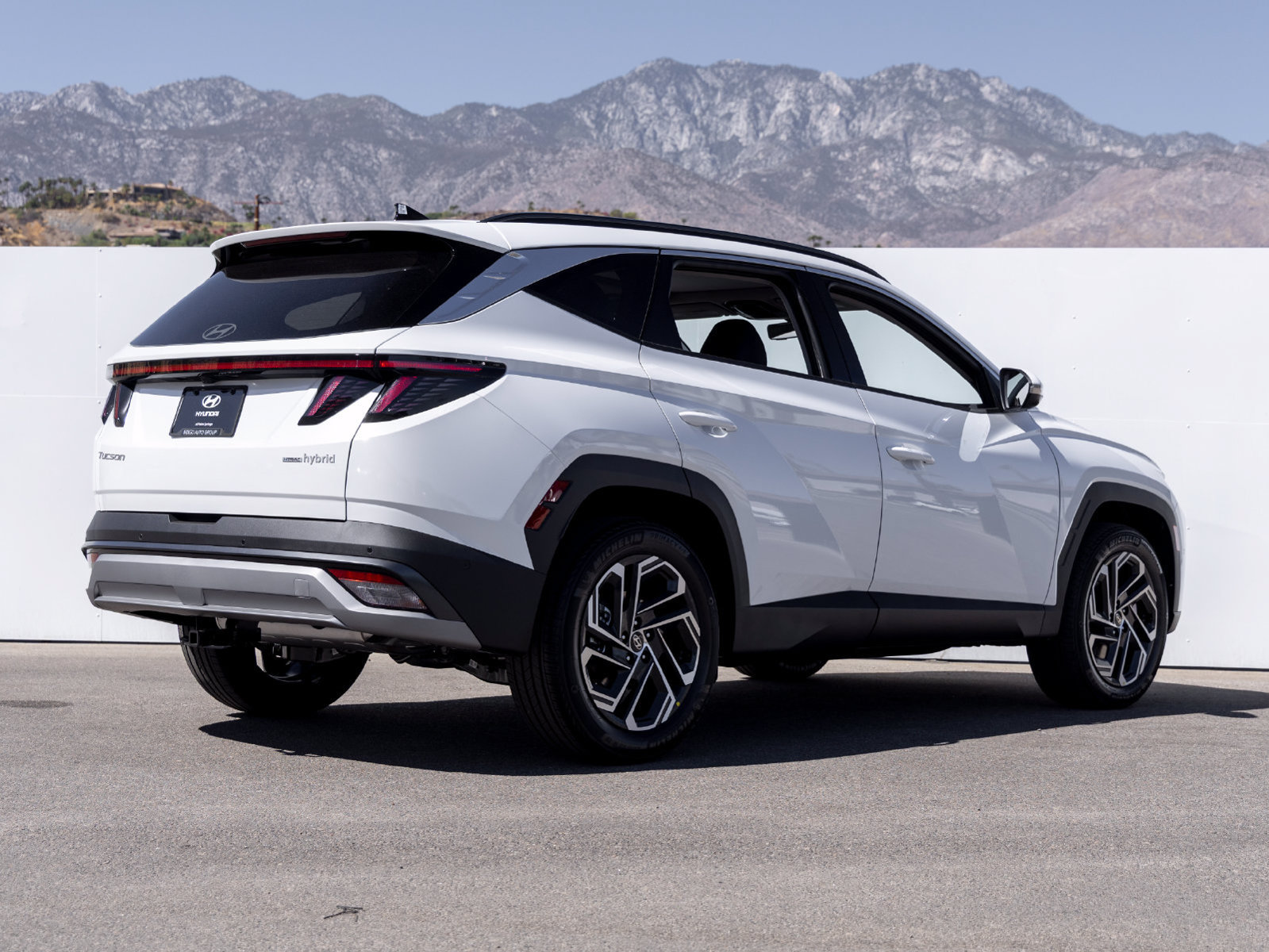 New 2026 Hyundai Tucson Limited w/ Tow & Go Package AWD/4WD image 7