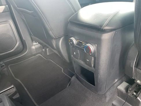 Used 2021 Ford Explorer XLT w/ Equipment Group 202A AWD/4WD image 58