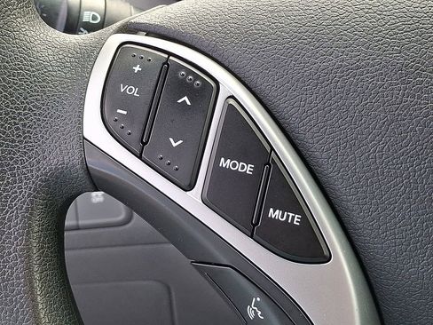 Used 2011 Hyundai Elantra GLS w/ Preferred Equipment Pkg 3 FWD image 19