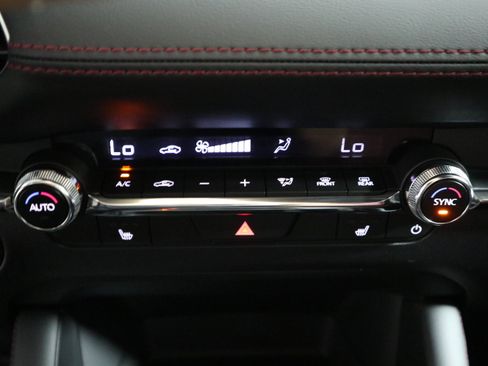 New 2026 MAZDA MAZDA3 Carbon image 31