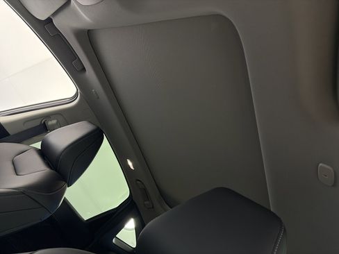 Certified 2025 Nissan Murano SL image 19