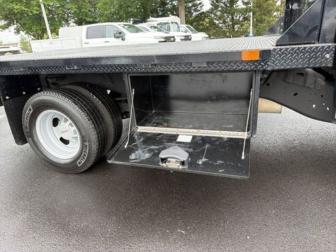 Used 2026 GMC Sierra 3500 Pro w/ Convenience Package AWD/4WD image 32