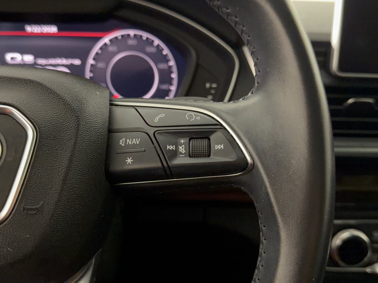 Used 2020 Audi Q5 2.0T Premium Plus AWD/4WD image 19