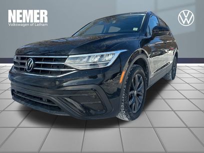 Certified 2022 Volkswagen Tiguan SE w/ Panoramic Sunroof Package