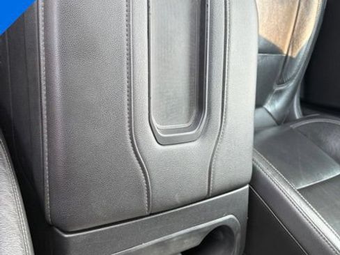 Used 2020 Chevrolet Silverado 1500 LT Trail Boss AWD/4WD image 24