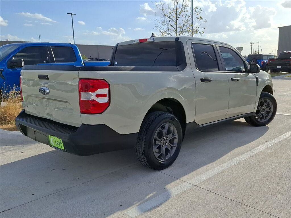 Used 2024 Ford Maverick XLT FWD image 7