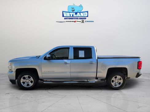 Used 2018 Chevrolet Silverado 1500 LT w/ All Star Edition image 2