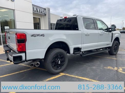 New 2026 Ford F250 Lariat w/ Black Appearance Package image 7
