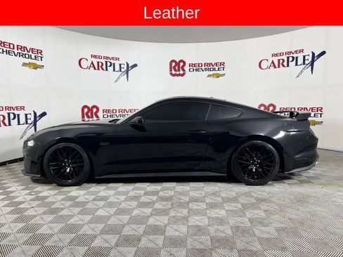 Used 2018 Ford Mustang GT Premium w/ GT Performance Package RWD image 4