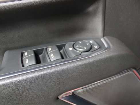 Used 2024 Chevrolet Silverado 2500 LT AWD/4WD image 7