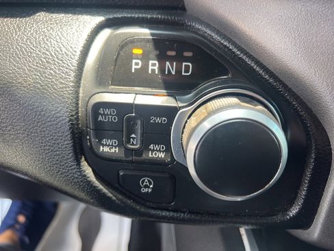 Used 2020 RAM 1500 Big Horn image 28