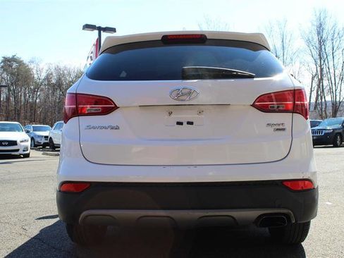 Used 2016 Hyundai Santa Fe Sport image 8