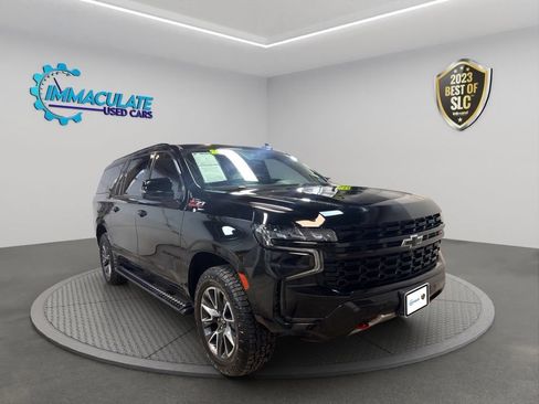 Used 2024 Chevrolet Suburban Z71 w/ Luxury Package AWD/4WD image 7