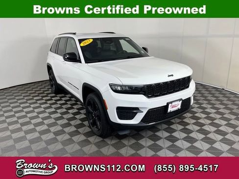 Used 2023 Jeep Grand Cherokee Altitude AWD/4WD image 1