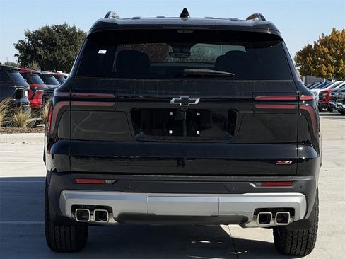 New 2026 Chevrolet Traverse Z71 image 5