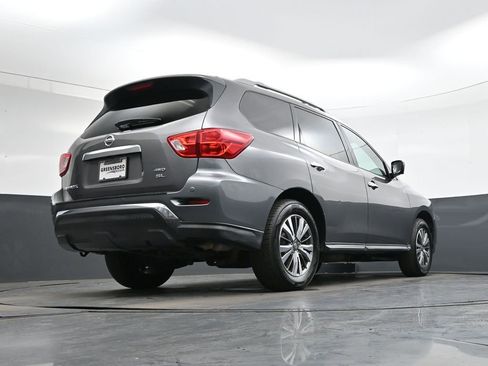 Used 2019 Nissan Pathfinder SL image 35