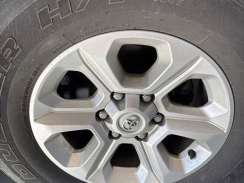 Used 2024 Toyota 4Runner SR5 Premium image 13