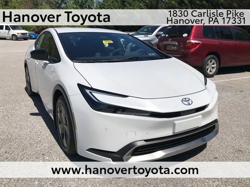 New 2026 Toyota Prius Plug-In Hybrid FWD image 1