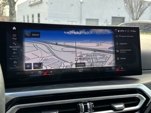 Certified 2024 BMW 330i Sedan image 25