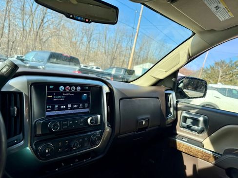 Used 2016 Chevrolet Silverado 1500 LT w/ All Star Edition image 10