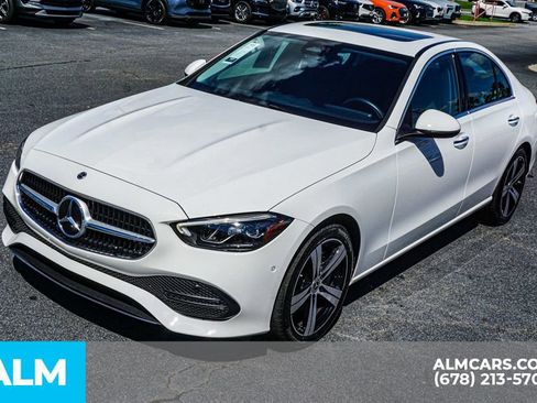 Used 2025 Mercedes-Benz C 300 Sedan image 15