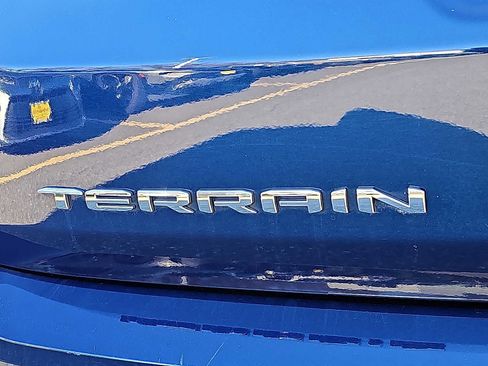 Used 2022 GMC Terrain SLE w/ Driver Convenience Package image 33