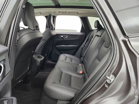 Used 2025 Volvo XC60 B5 Plus AWD/4WD image 52