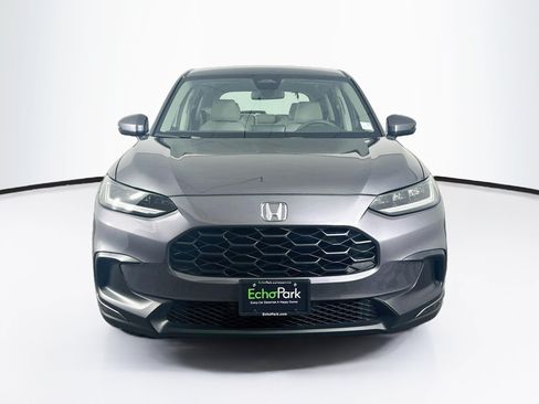 Used 2025 Honda HR-V LX image 2