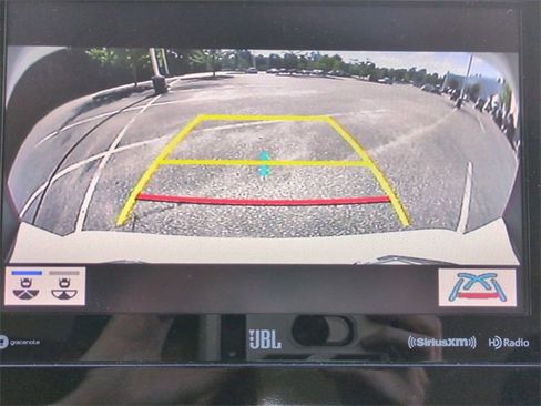 Used 2023 Toyota Camry XLE image 19