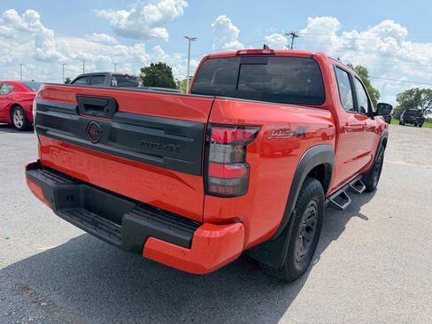 Used 2025 Nissan Frontier PRO-4X AWD/4WD image 22