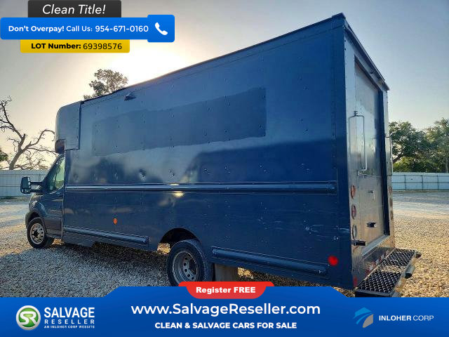 Used 2021 Ford Transit 350 DRW RWD image 3