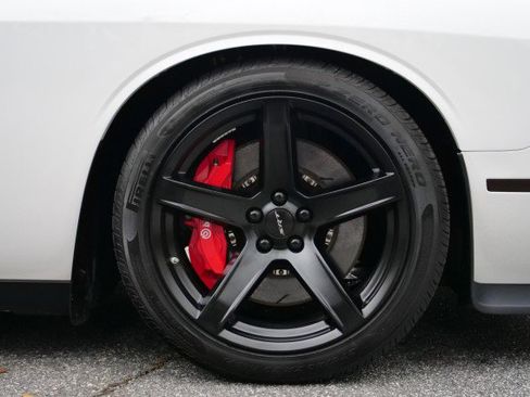 Used 2020 Dodge Challenger SRT Hellcat w/ Plus Package image 44