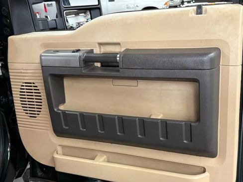 Used 2013 Ford F250 Lariat w/ Lariat Ultimate Pkg image 29