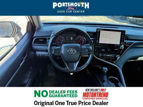 Used 2023 Toyota Camry XSE image 7