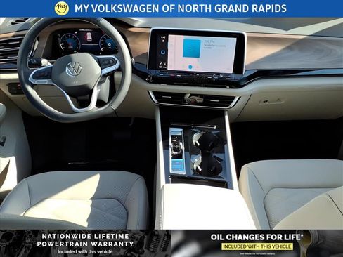 New 2026 Volkswagen Atlas SE image 17