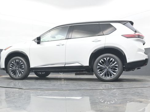 New 2026 Nissan Rogue Platinum w/ Platinum Premium Package image 24