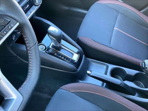 Used 2022 Nissan Versa SR w/ Trunk Package image 15