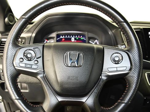 Certified 2023 Honda Passport TrailSport image 19