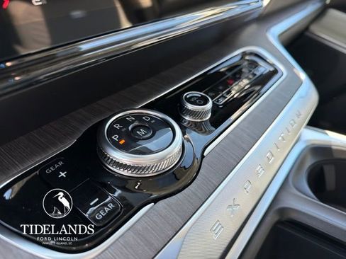 New 2026 Ford Expedition Platinum w/ Platinum Ultimate Package image 27