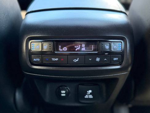 Used 2025 Hyundai Palisade Calligraphy AWD/4WD image 35
