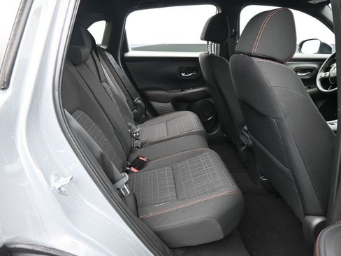 Certified 2026 Honda HR-V Sport image 38