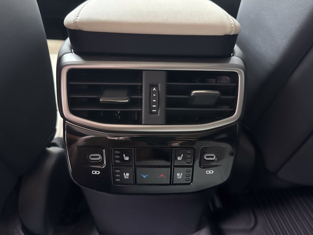 Used 2025 Lexus RX 350 w/ Convenience Package AWD/4WD image 28