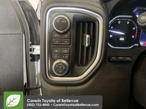 Used 2023 GMC Sierra 3500 Denali w/ Technology Package image 19